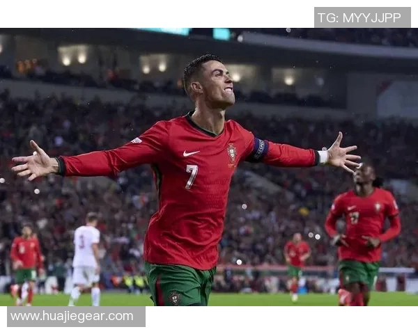 足球明星中最年轻的球员是谁他的成就与未来展望